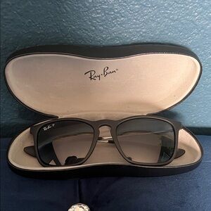 Ray-Ban Classic Black Sunglasses with Case
